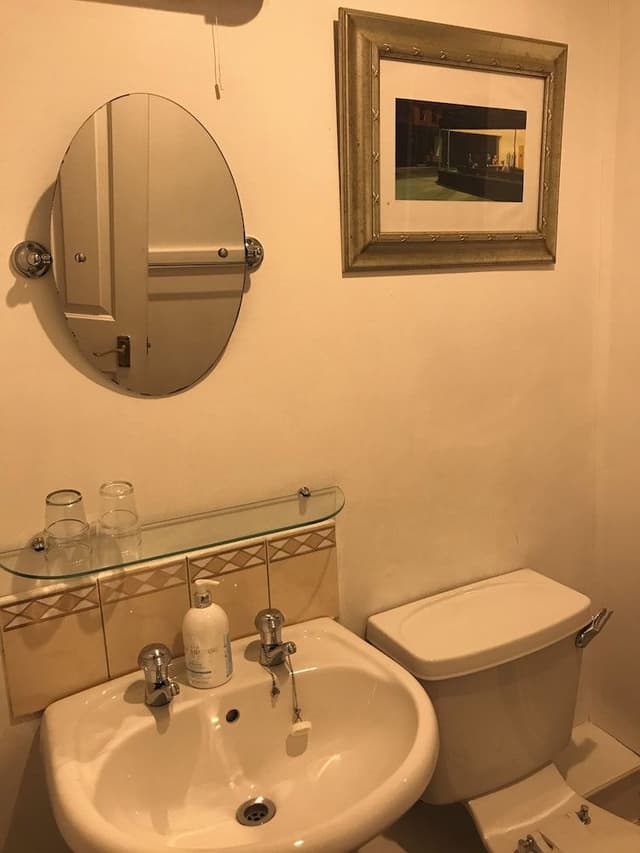 Double Room, Ensuite (Room 4)