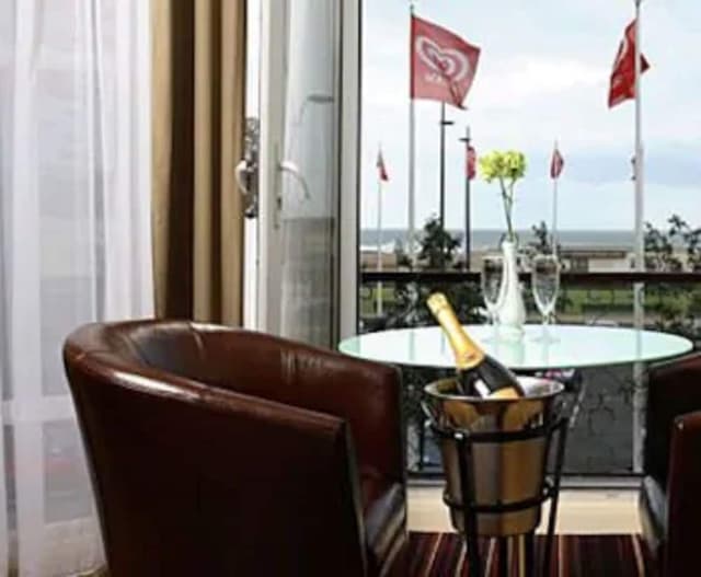 Premier Room, Sea View