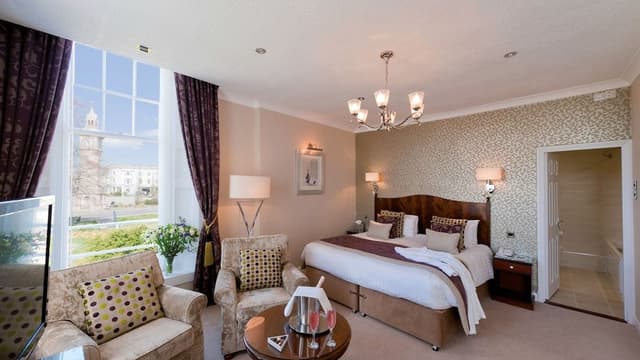 Deluxe Double or Twin Room, River View