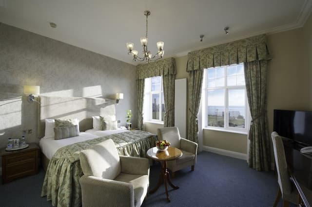 Deluxe Double or Twin Room, Sea View