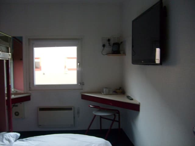 Basic Triple Room, Shared Bathroom (Non-smoking )