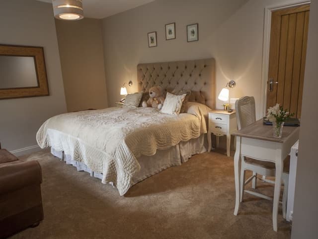 Standard Double Room, Ensuite