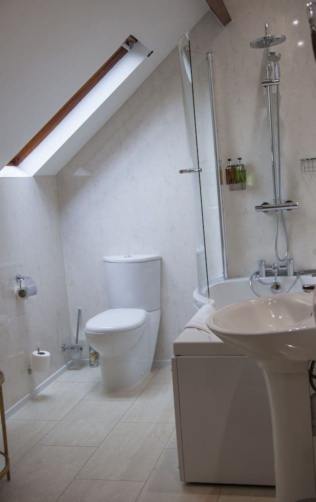 Standard Double Room, Ensuite