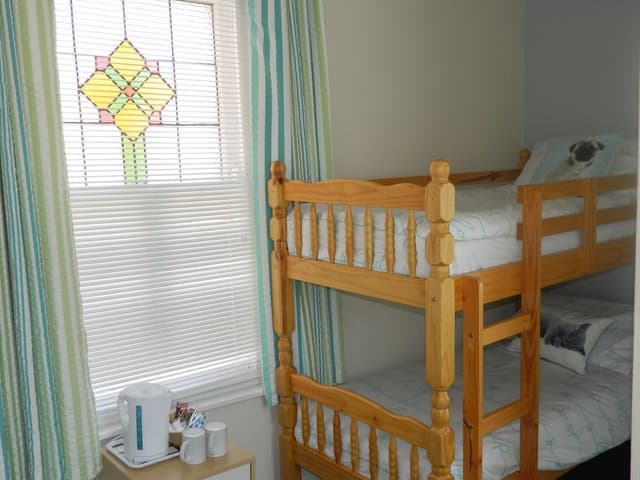 Family Room, Sea View