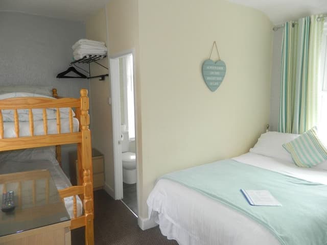 Family Room, Sea View
