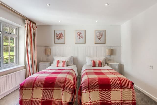 Twin Room, Ensuite