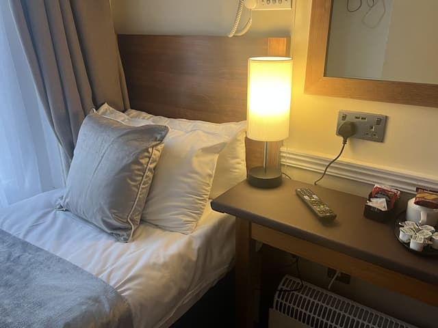 Economy Single Room