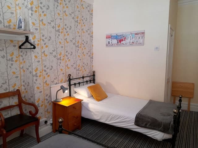 Triple Room, Ensuite