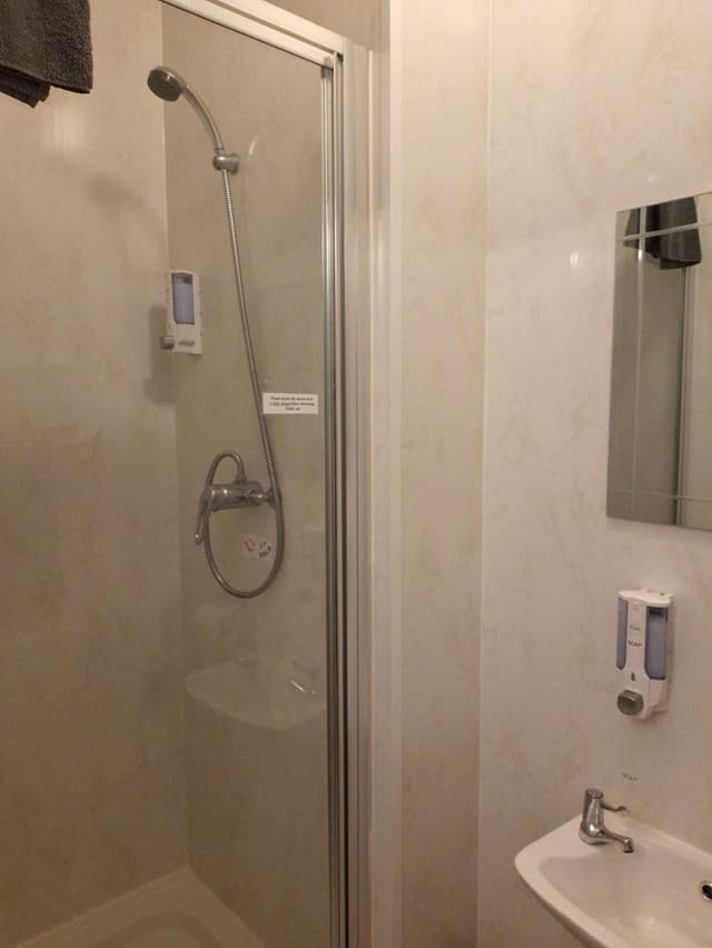 Double Room, Ensuite (Large)