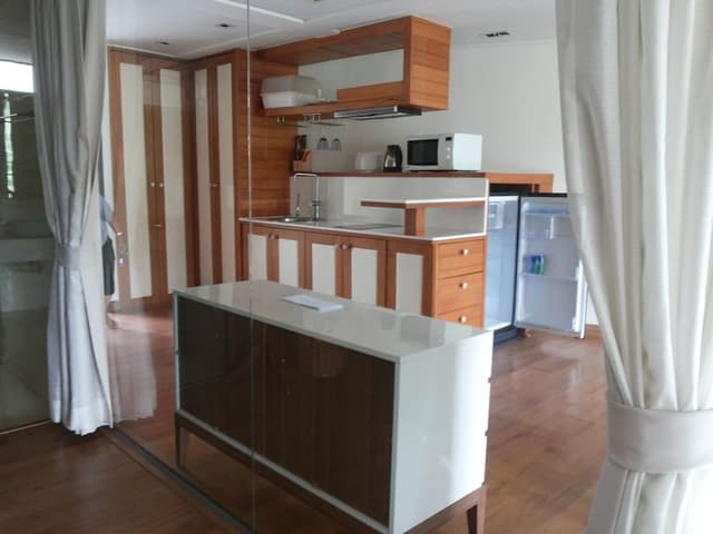 3 Bedrooms Apartment, Garden View