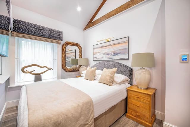 Toll Bar Luxury Villa