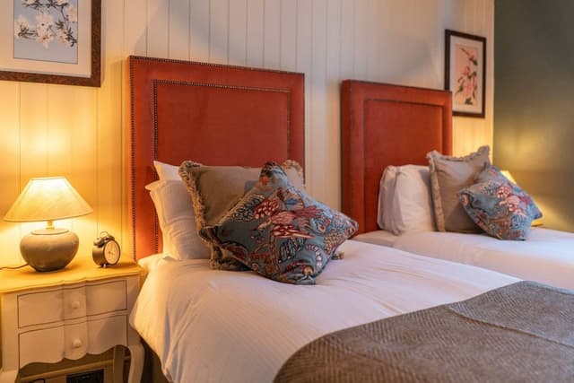Twin Room