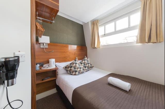 Single Room, Ensuite