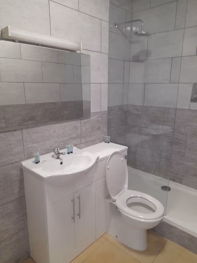 Family Room, Ensuite