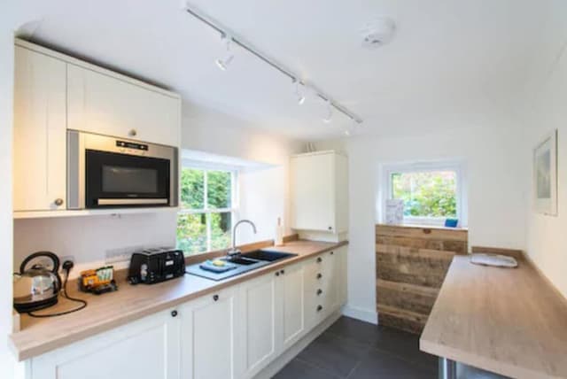 Exclusive Apartment, 2 Bedrooms, Patio, Garden Area