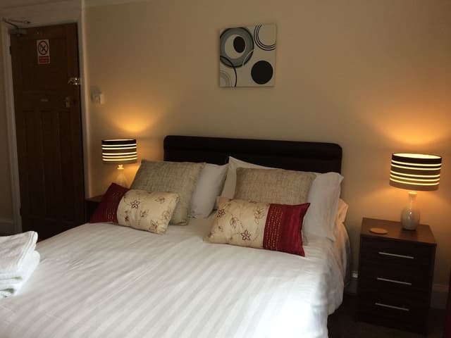 Classic Double Room