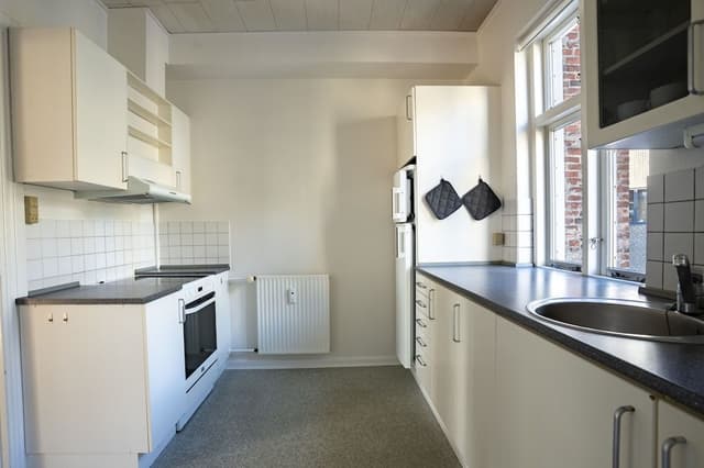Classic Apartment, Courtyard View