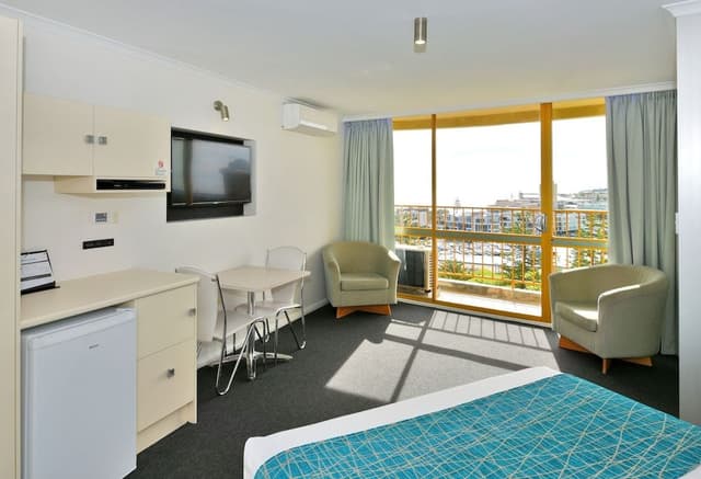 10th floor Premium Spa Room with Balcony