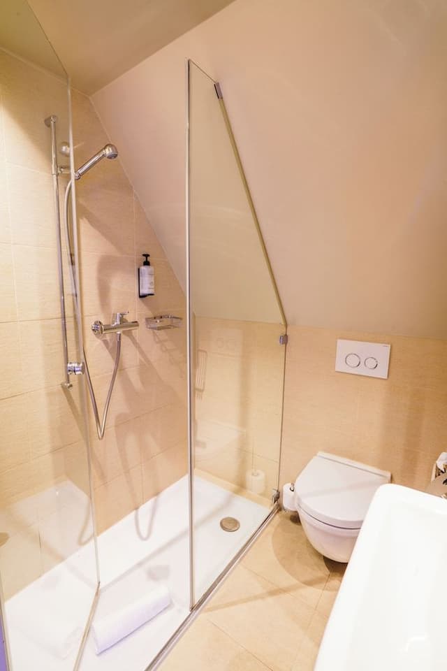 Classic Single Room