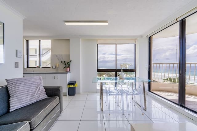 One-Bedroom Apartment with Ocean View Deluxe