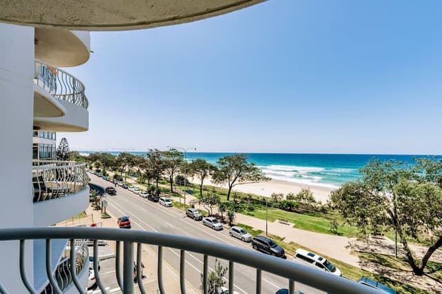 One-Bedroom Apartment with Ocean View Standard
