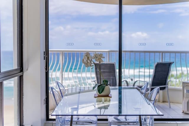 One-Bedroom Apartment with Ocean View Deluxe