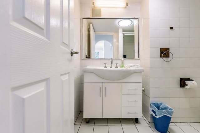 One-Bedroom Apartment with Ocean View Standard (Higher Floor)