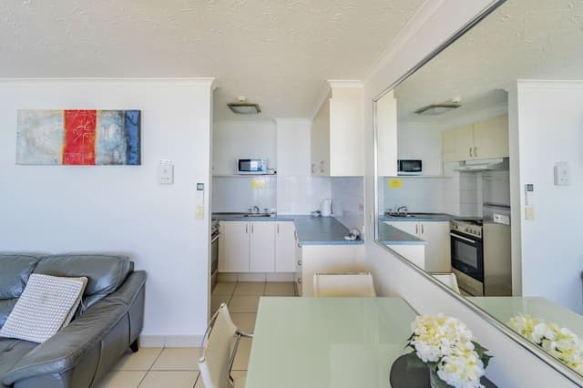 One-Bedroom Apartment with Ocean View Standard (Higher Floor)