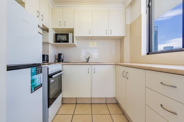 One-Bedroom Apartment with Ocean View Standard (Higher Floor)