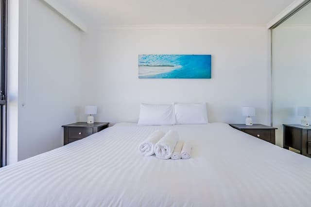 One-Bedroom Apartment with Ocean View Standard (Higher Floor)