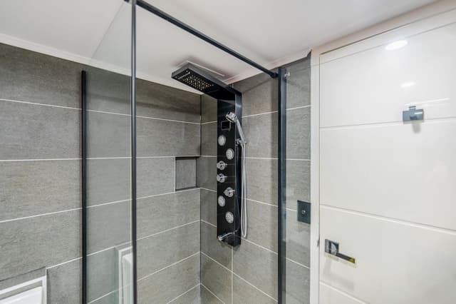 One-Bedroom Apartment with Ocean View Deluxe
