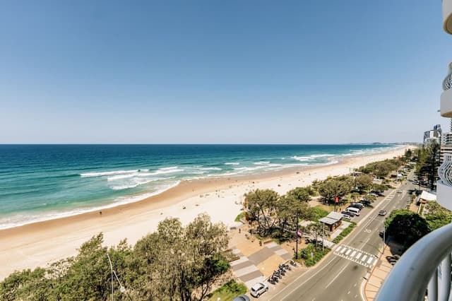 One-Bedroom Apartment with Ocean View Standard (Higher Floor)