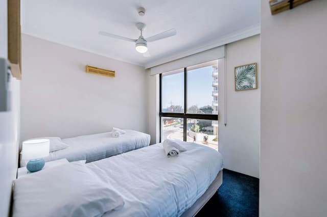 Two-Bedroom Apartment with Ocean View Deluxe