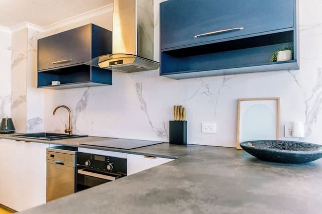 Two-Bedroom Apartment with Ocean View Deluxe