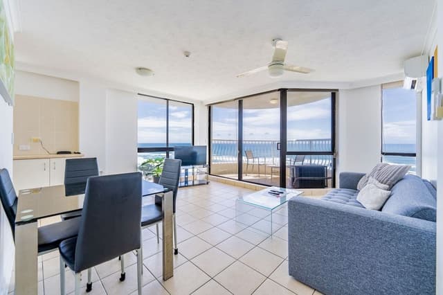 One-Bedroom Apartment with Ocean View Standard (Higher Floor)