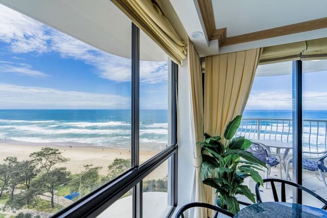 One-Bedroom Apartment with Ocean View Deluxe