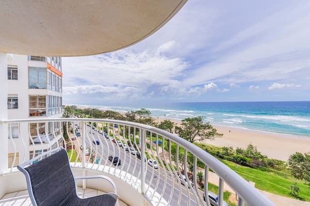One-Bedroom Apartment with Ocean View Deluxe