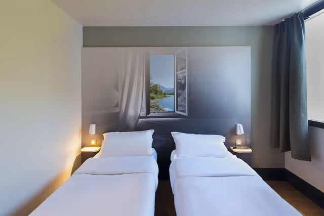 Twin Room