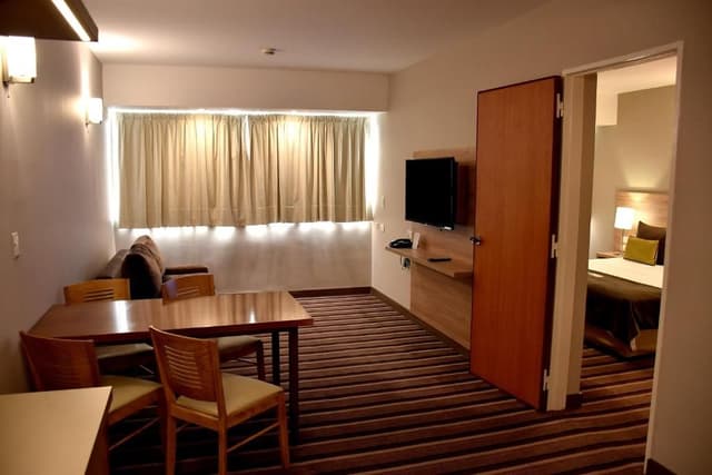 One-Bedroom Suite
