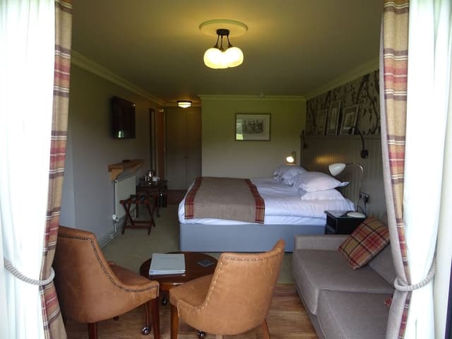 Deluxe Double or Twin Room