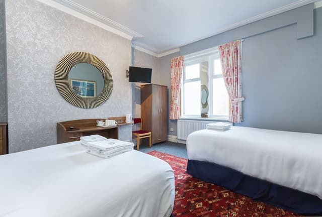 Superior Twin Room