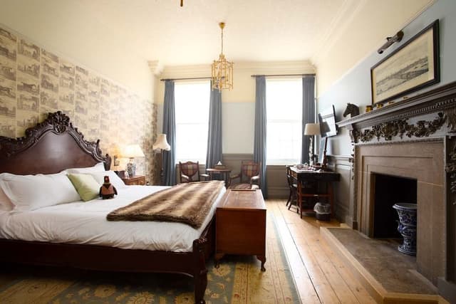 Deluxe Quadruple Room