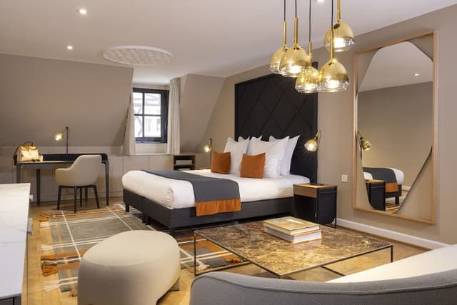 Suite