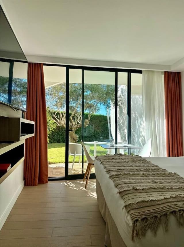 Room, Terrace, Garden View