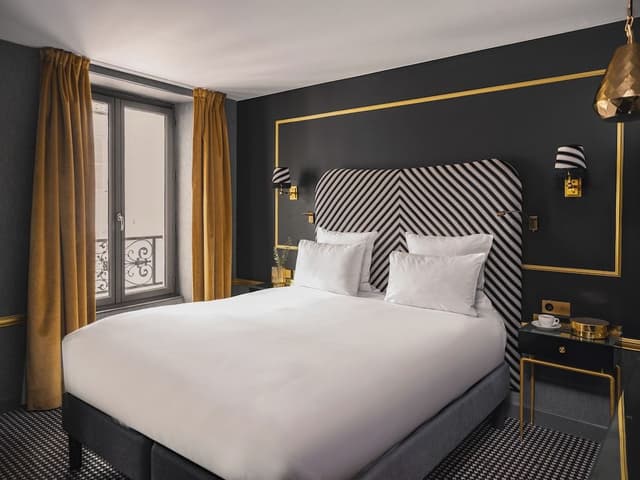 Chambre Double Supérieure (Sophistiquée)
