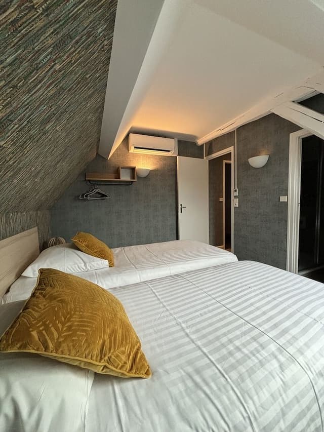 Comfort Twin Room