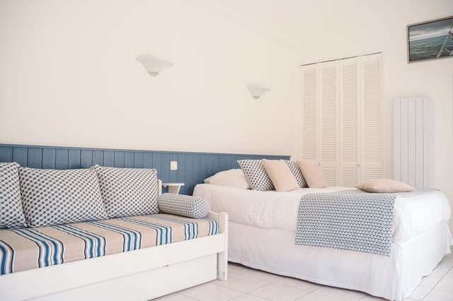 Family Room, Garden View