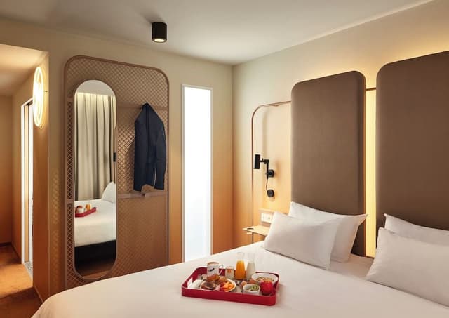 Superior Room, 1 Queen Bed