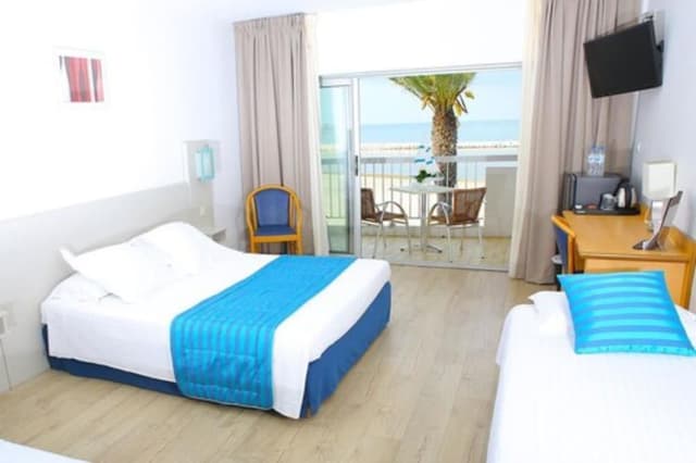 Family Quadruple Room, Sea View