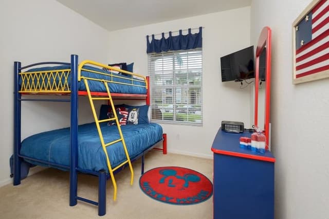 Condo, 3 Bedrooms, 2 Bathrooms